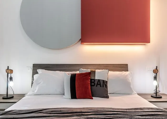 Tartini Lofts شقة